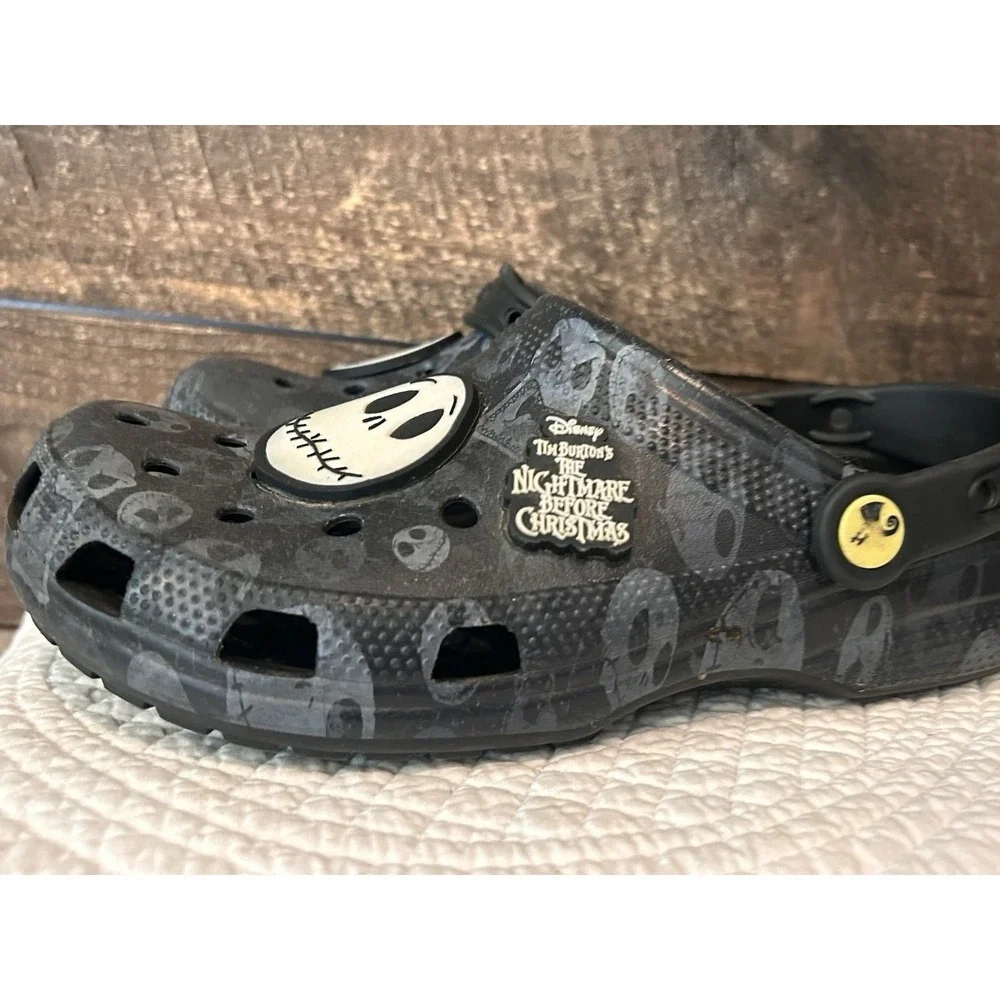 Crocs Tim Burtons‎ Nightmare Before Christmas Glow in The Dark W9 M7